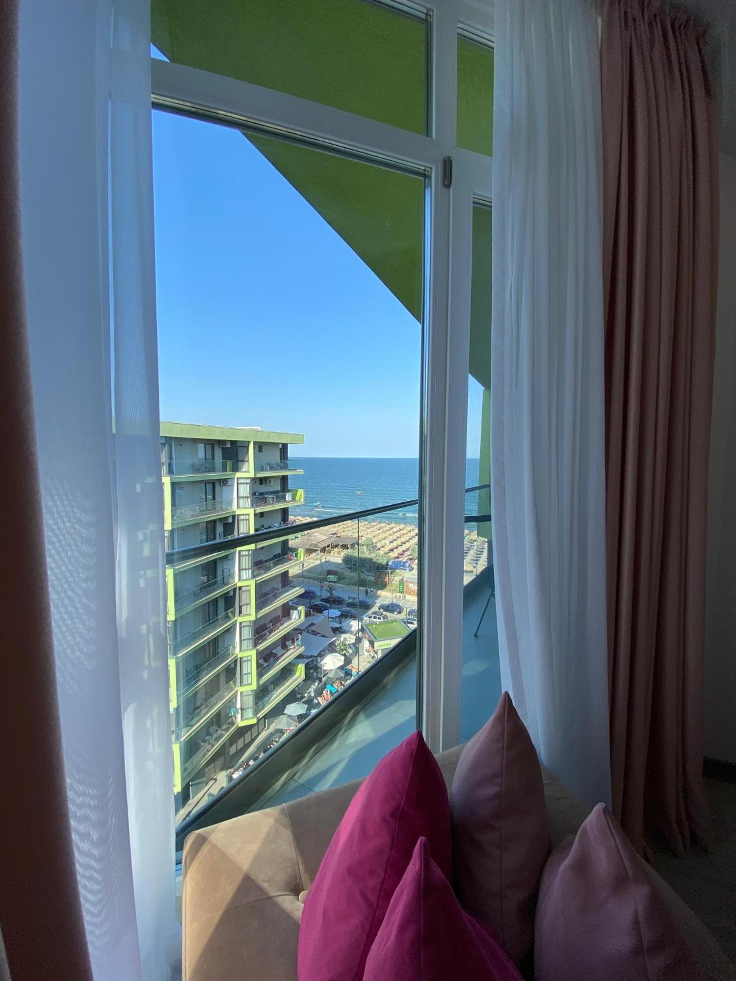 Năvodari Iako Premium Apartament מראה חיצוני תמונה